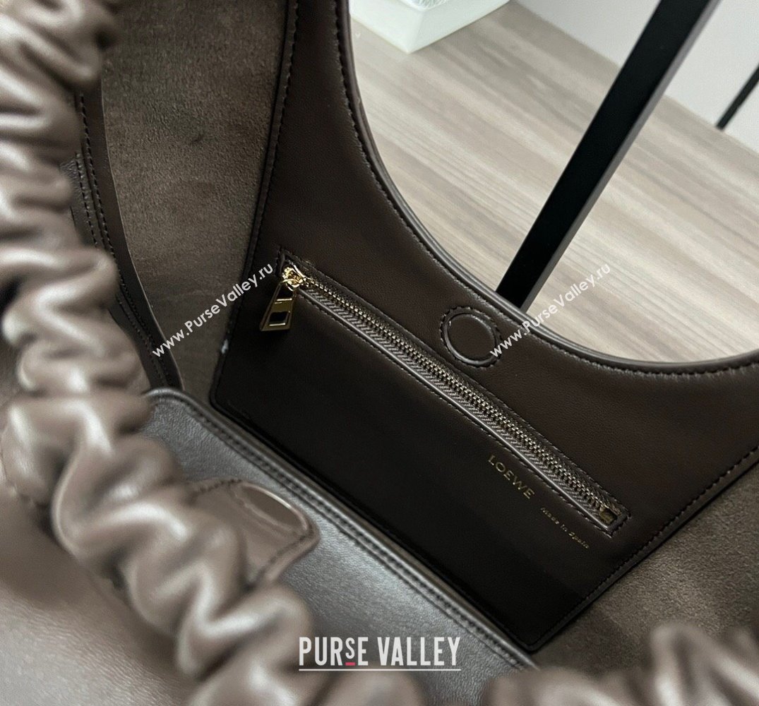 Loewe Small Squeeze bag in nappa lambskin Coffee (xinyidai-23120408)