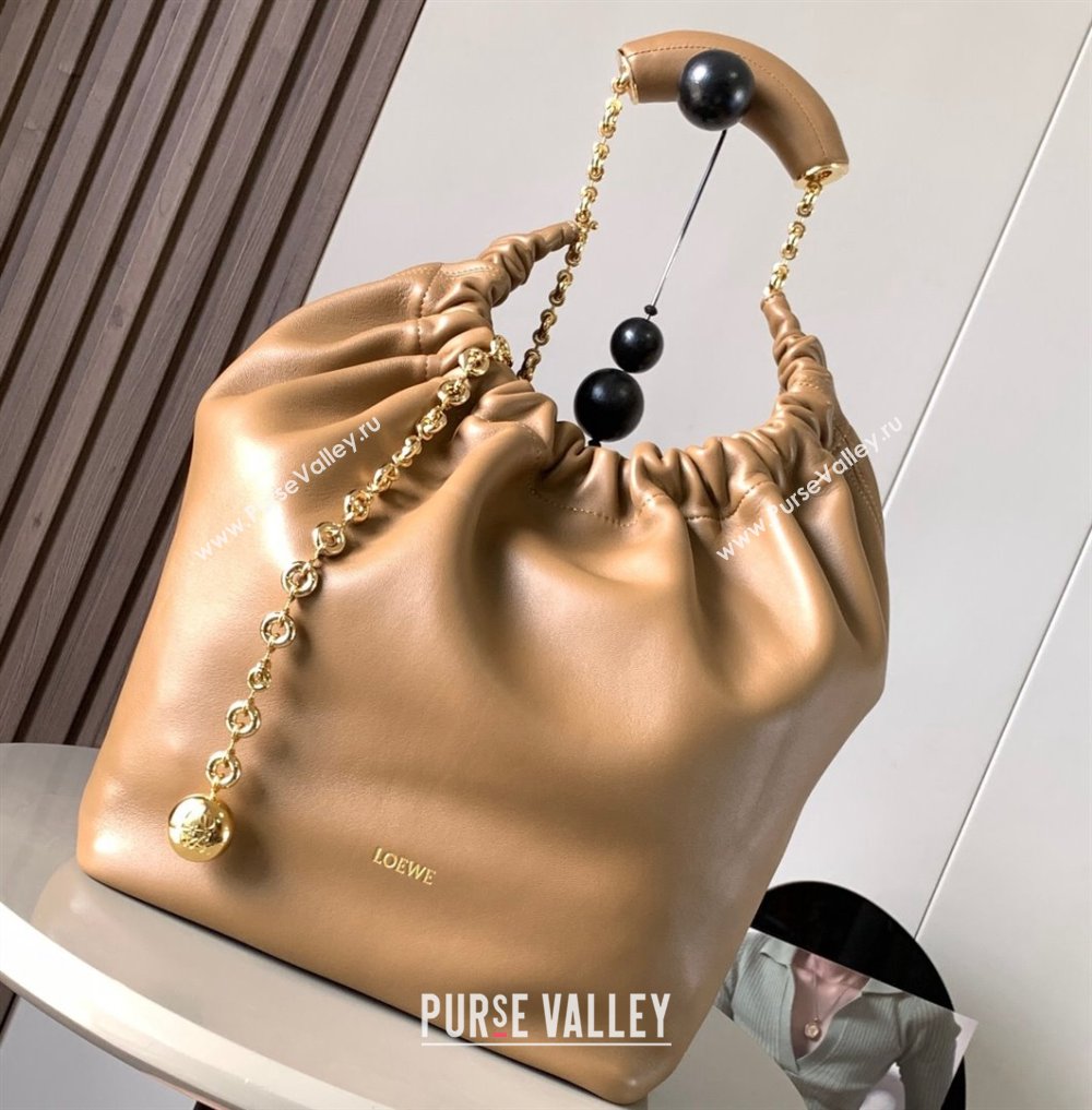 Loewe Medium Squeeze bag in nappa lambskin Apricot (xinyidai-23120404)