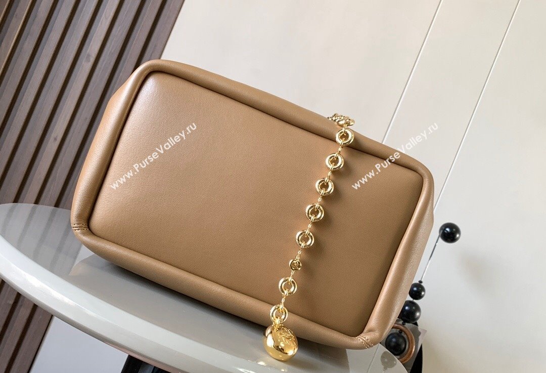 Loewe Medium Squeeze bag in nappa lambskin Apricot (xinyidai-23120404)