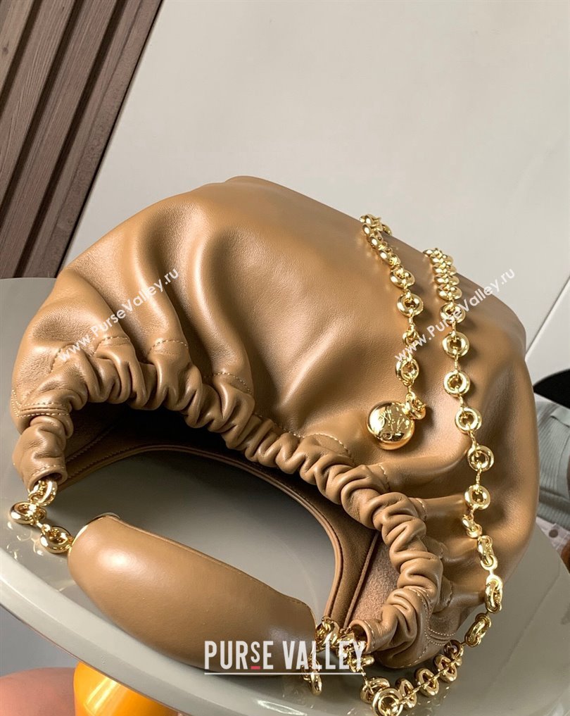 Loewe Small Squeeze bag in nappa lambskin Apricot (xinyidai-23120407)