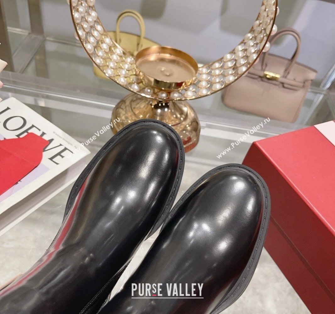 Roger Vivier Viv Rangers Metal Buckle Chelsea Ankle Boots in Brushed Leather Black 2024 (upin-23120602)