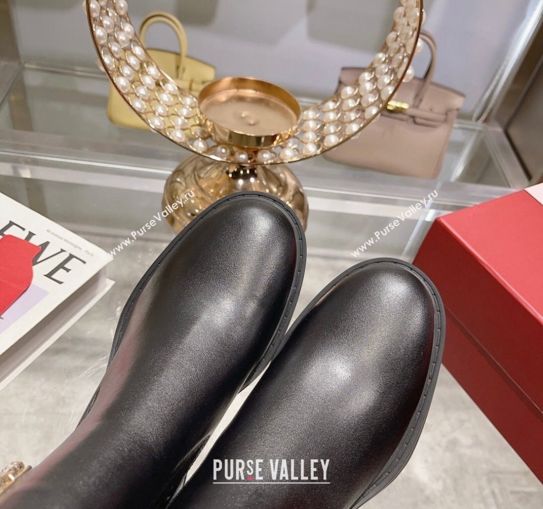 Roger Vivier Viv Rangers Strass Buckle Chelsea Ankle Boots in Leather Black 2024 (upin-23120604)