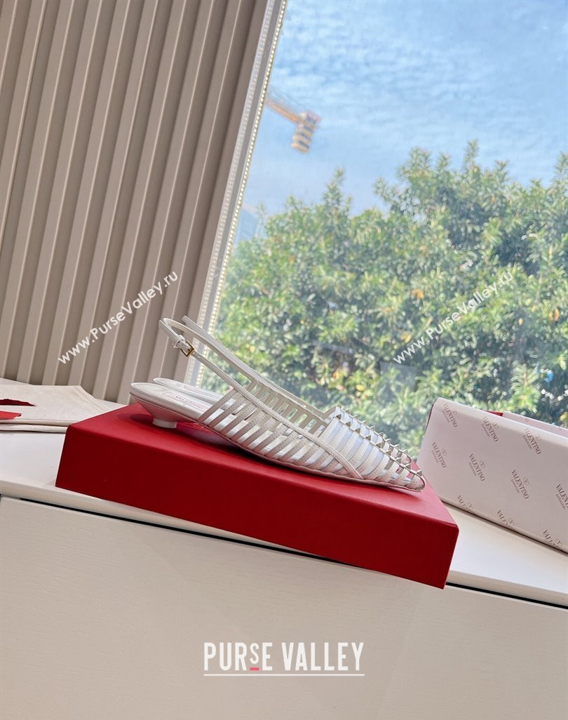 Valentino Rockstud leather slingback pumps White Spring 2024 (kaola-23120707)