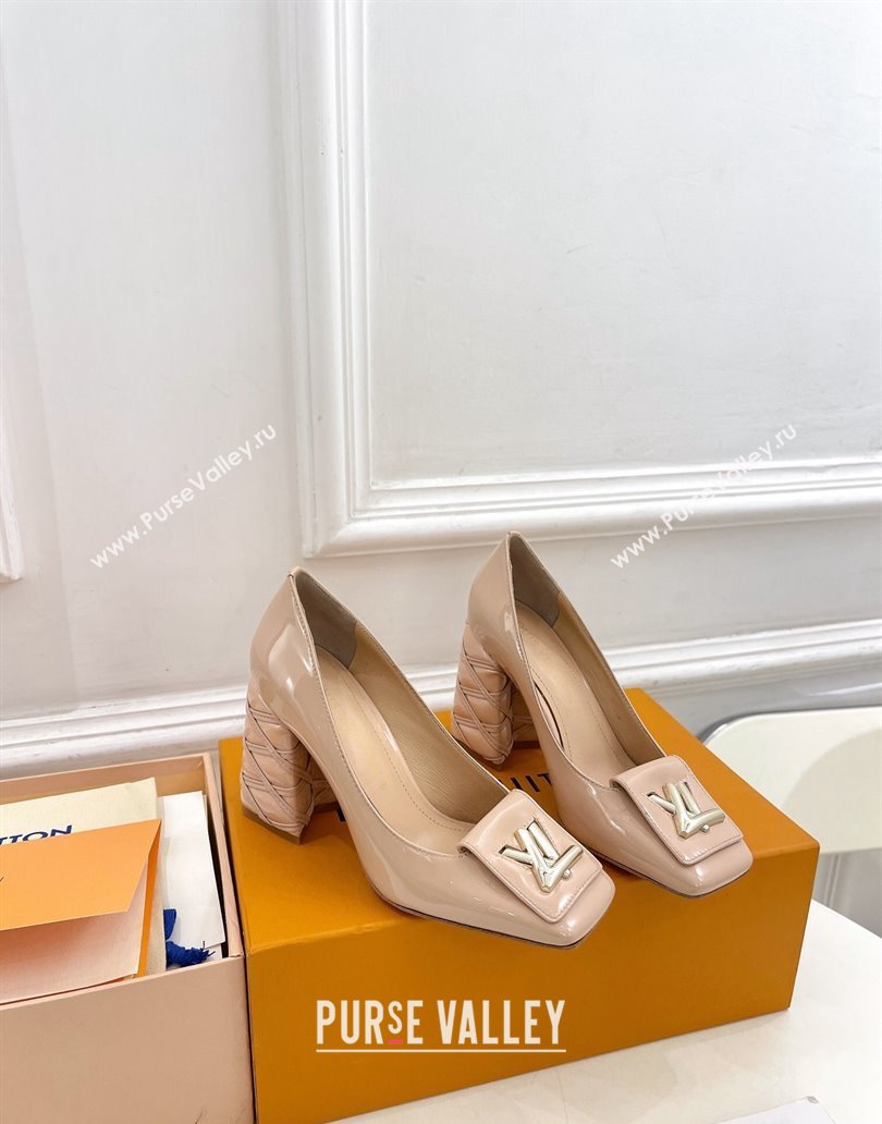 Louis Vuitton quilted Malletage pattern Heel 9cm Shake Pumps in Patent Calfskin Beige Rose 2024 (modeng-23120728)