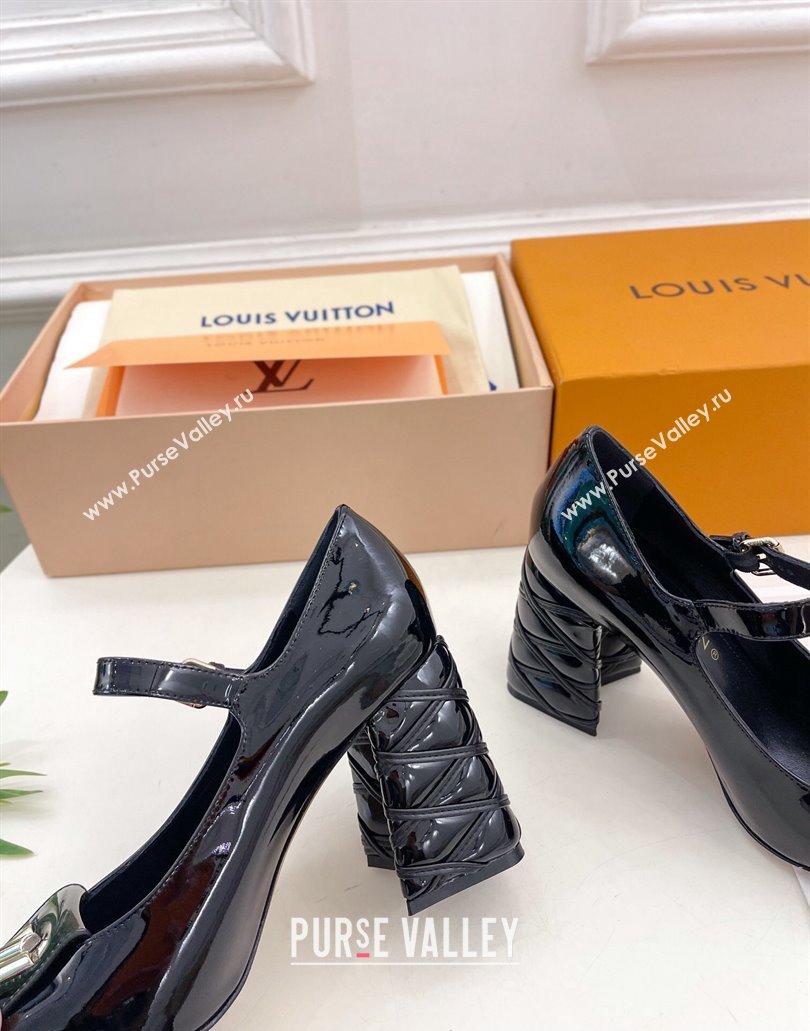 Louis Vuitton quilted Malletage pattern Heel 9cm Shake Mary Jane Pumps in Patent Calfskin Black 2024 (modeng-23120735)