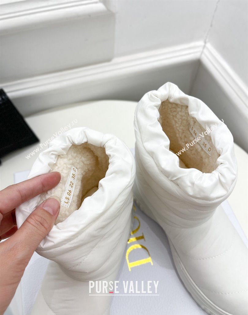 Dior Frost Ankle Boots in White Quilted Nylon and Shearling 2024 (modeng-23120839)