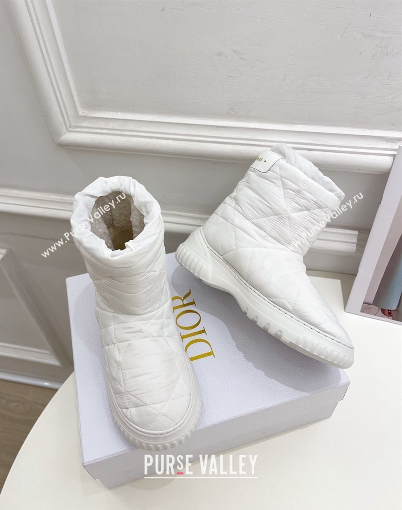 Dior Frost Ankle Boots in White Cannage Nylon and Shearling 2024 (modeng-23120836)