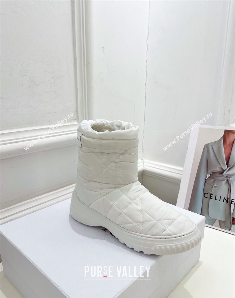 Dior Frost Ankle Boots in White Cannage Nylon and Shearling 2024 (modeng-23120836)