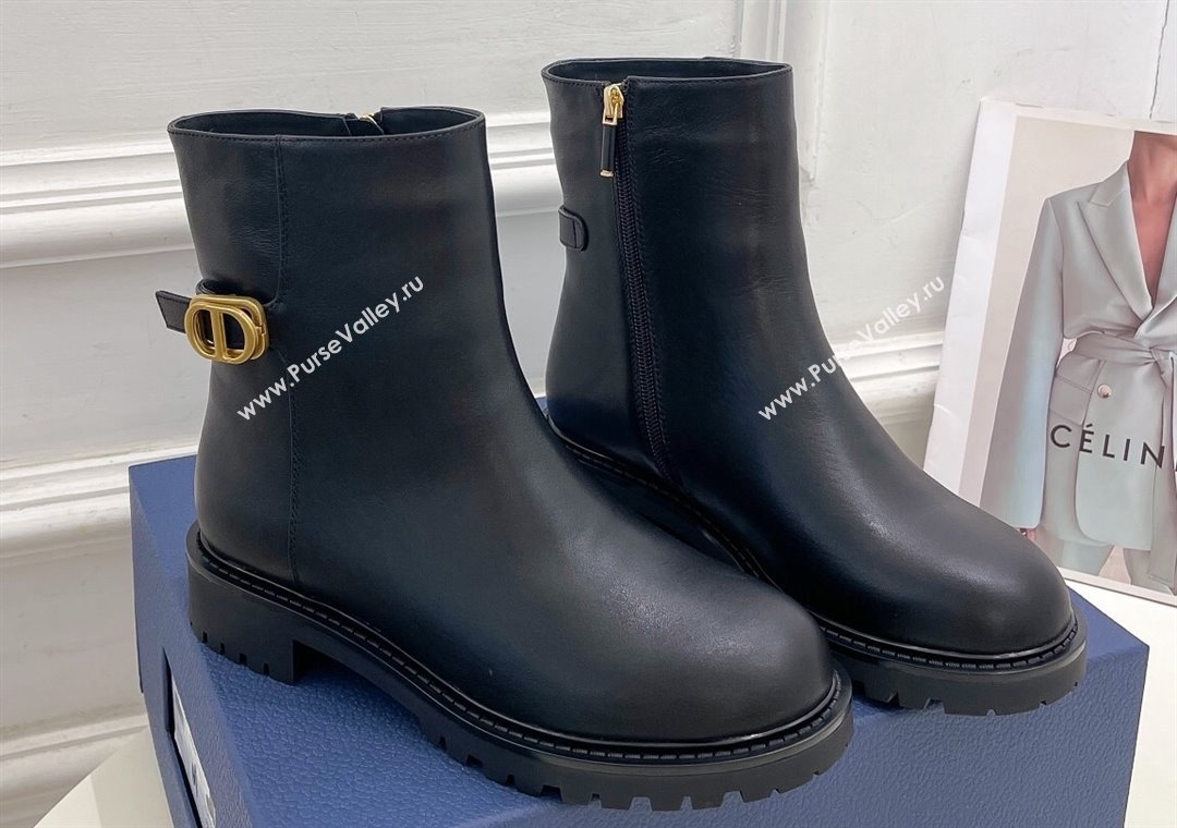 Dior 30 Montaigne Ankle Boot in Black Calfskin and Shearling 2024 (modeng-23120833)