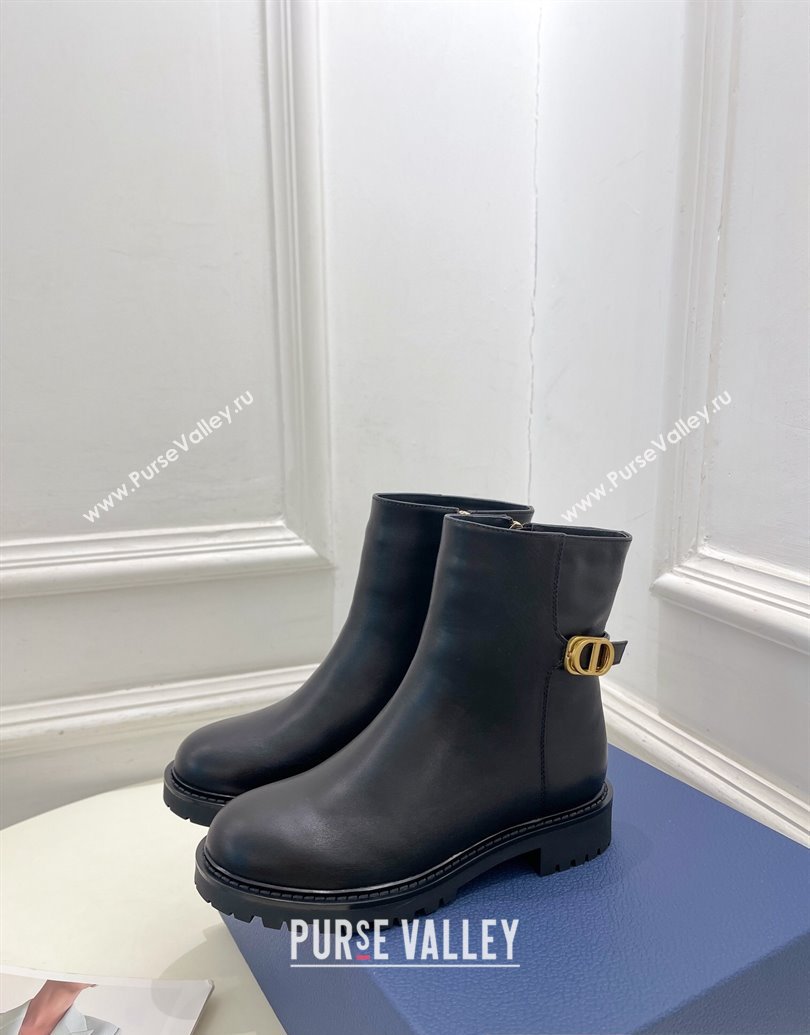 Dior 30 Montaigne Ankle Boot in Black Calfskin and Shearling 2024 (modeng-23120833)