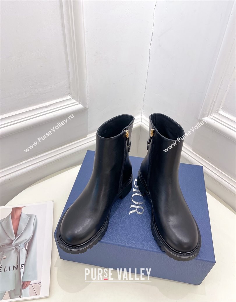Dior 30 Montaigne Ankle Boot in Black Calfskin 2024 (modeng-23120834)