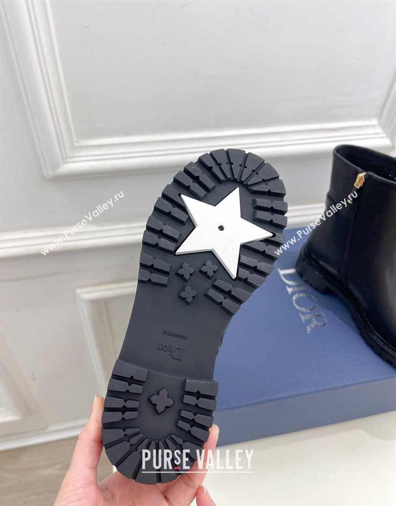 Dior 30 Montaigne Ankle Boot in Black Calfskin 2024 (modeng-23120834)
