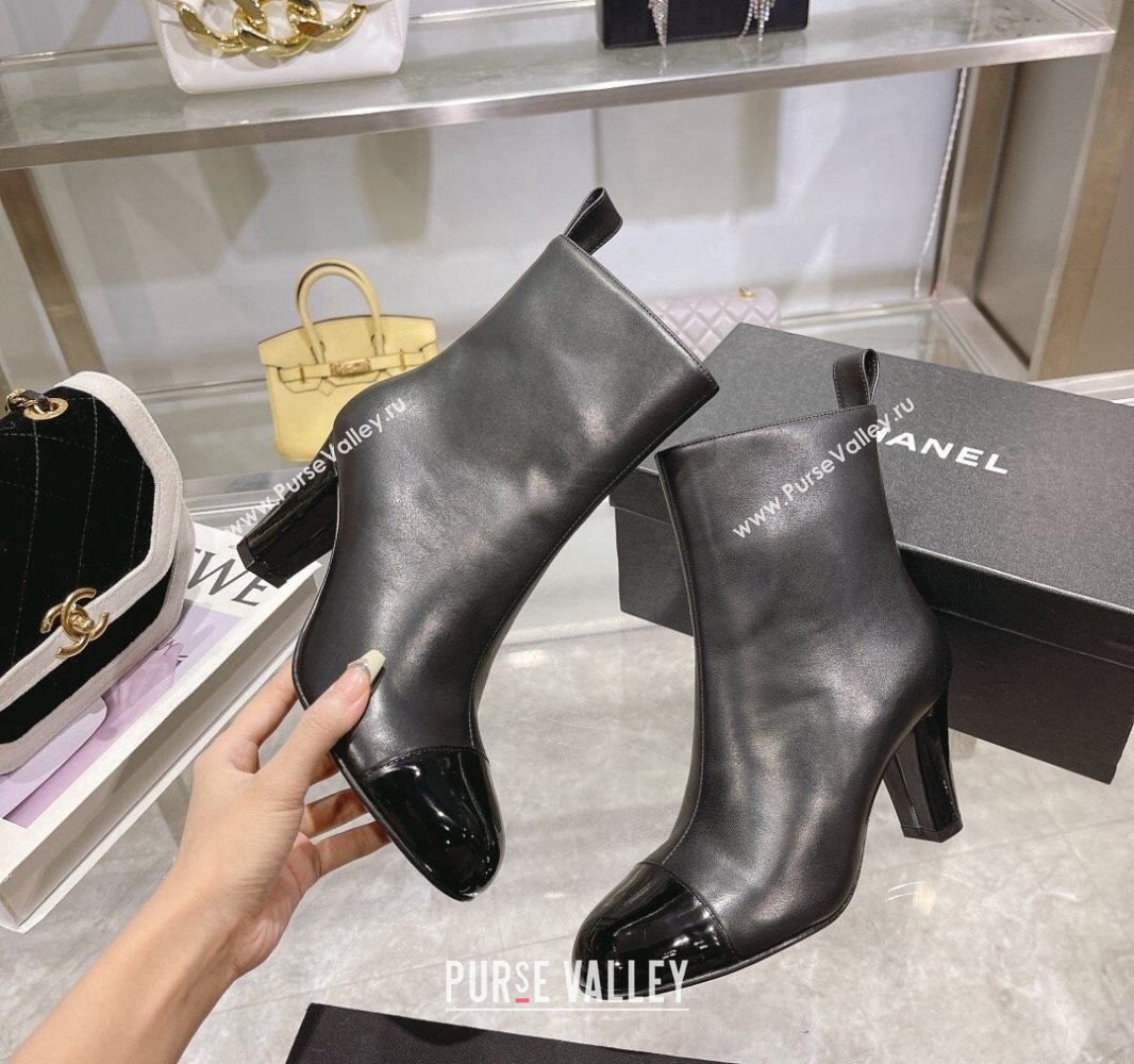 Chanel Heel 7.5cm Calfskin and Patent Calfskin Ankle Boots Black 2024 (modeng-23120610)