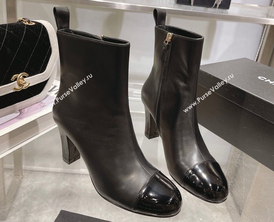 Chanel Heel 7.5cm Calfskin and Patent Calfskin Ankle Boots Black 2024 (modeng-23120610)