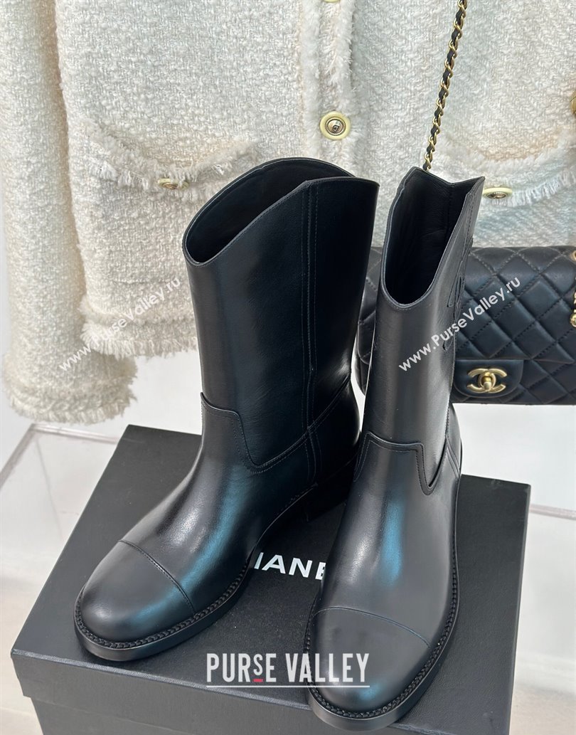 Chanel Heel 3cm CC Logo Calfskin Rider Ankle Boots Black 2024 (clf-23120603)