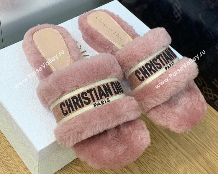Dior Dway Flat Slide Sandals in Pink Shearling Fur and Embroidered Canvas 2024 (jincheng-23120812)