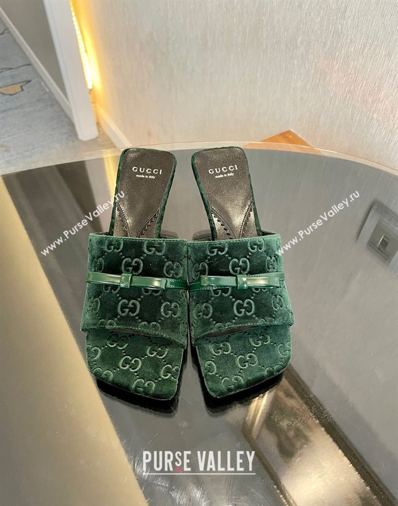Gucci Heel 7cm GG velvet slide sandals with Patent leather bow detail 764182 Green 2024 (modeng-23120709)