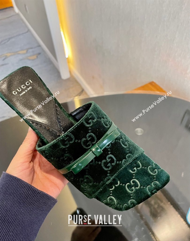 Gucci Heel 7cm GG velvet slide sandals with Patent leather bow detail 764182 Green 2024 (modeng-23120709)