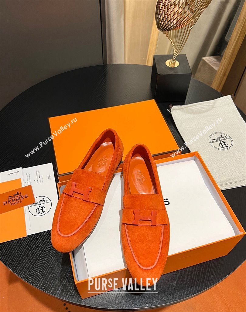 Hermes Paris loafer in suede goatskin Orange with tone-on-tone signature H detail (modeng-23121127)