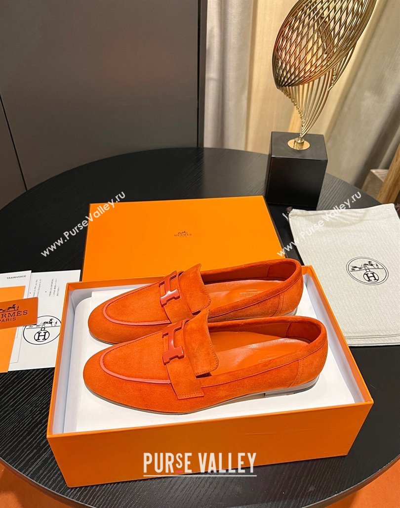 Hermes Paris loafer in suede goatskin Orange with tone-on-tone signature H detail (modeng-23121127)