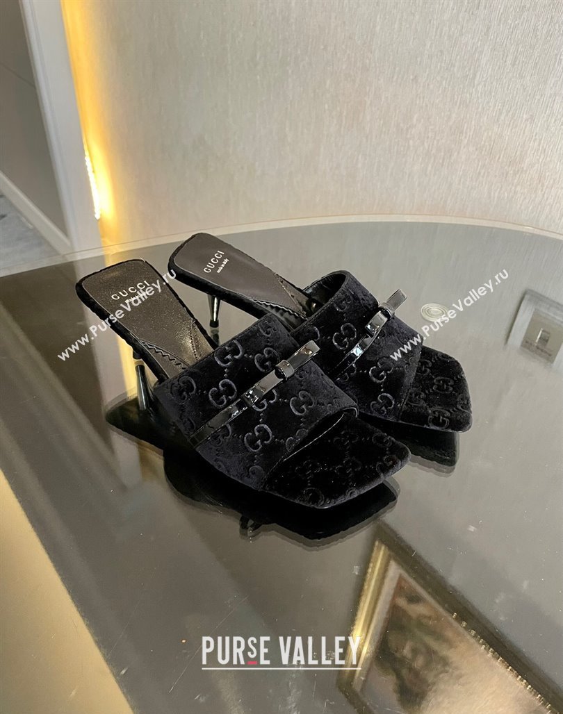 Gucci Heel 7cm GG velvet slide sandals with Patent leather bow detail 764182 Black 2024 (modeng-23120706)