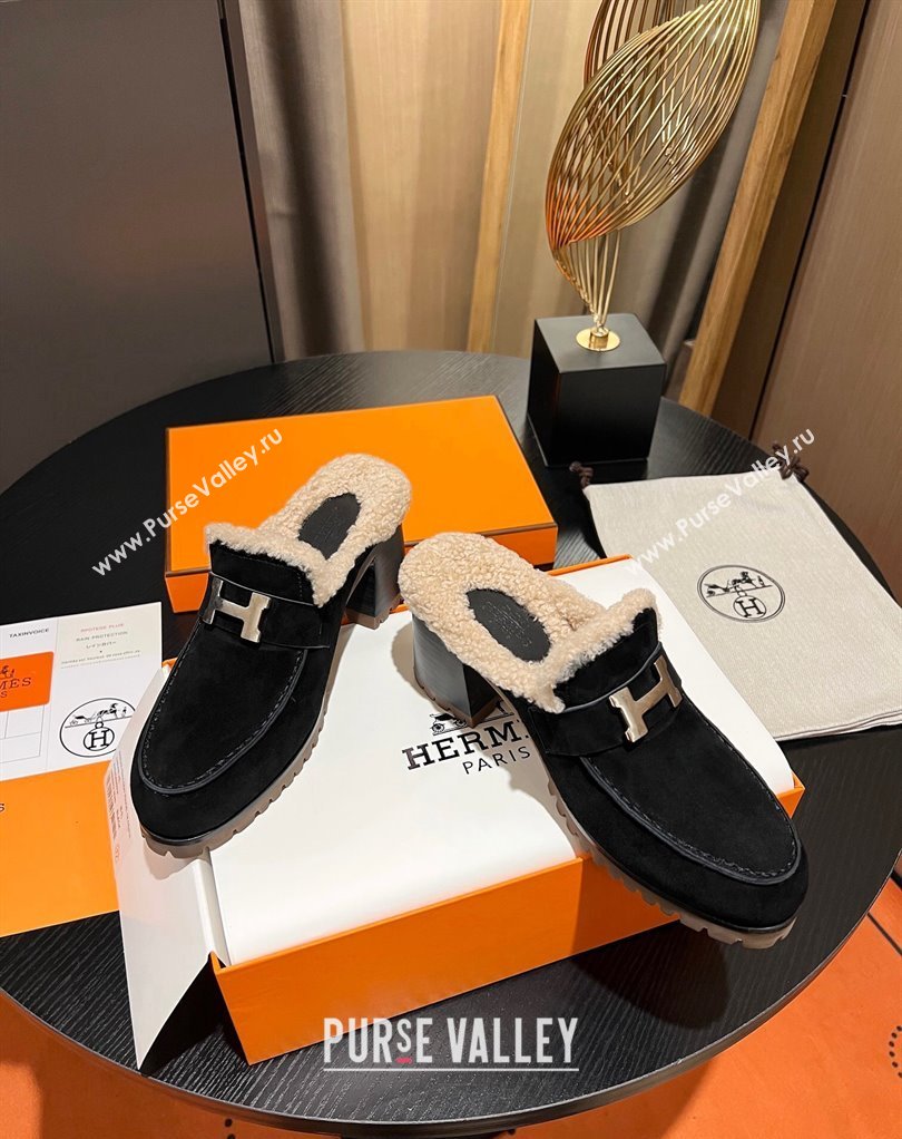 Hermes Heel 7.5cm Flore mule in suede goatskin Black with shearling lining 2024 (modeng-23121236)