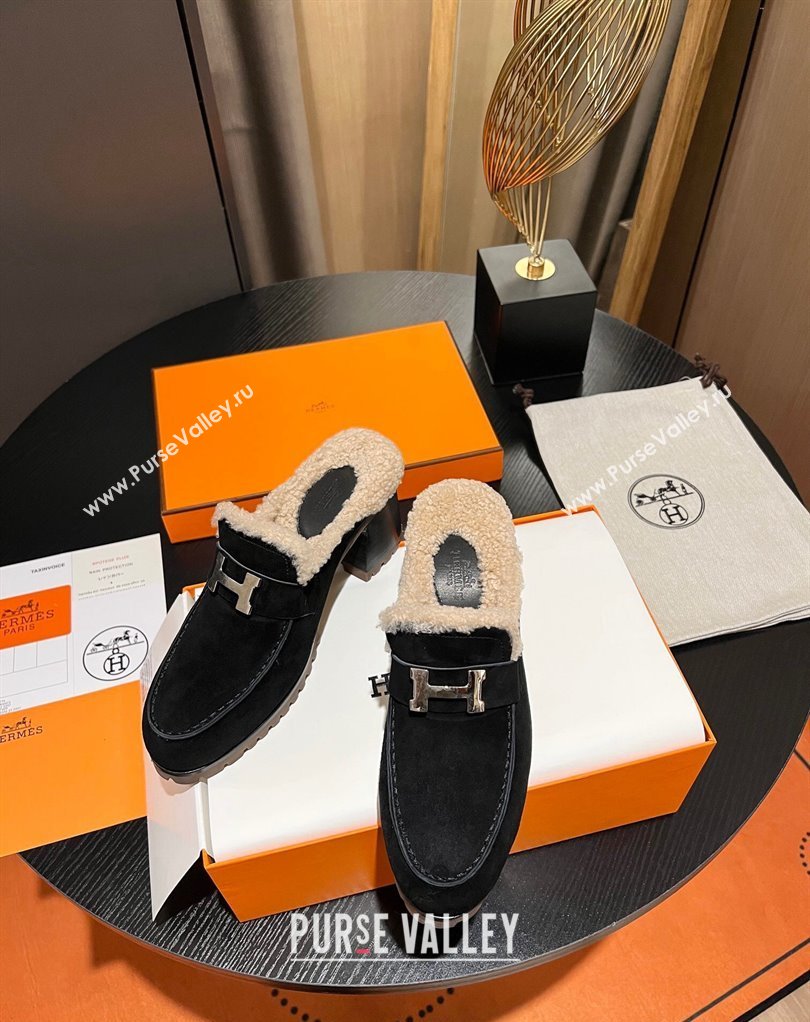 Hermes Heel 7.5cm Flore mule in suede goatskin Black with shearling lining 2024 (modeng-23121236)