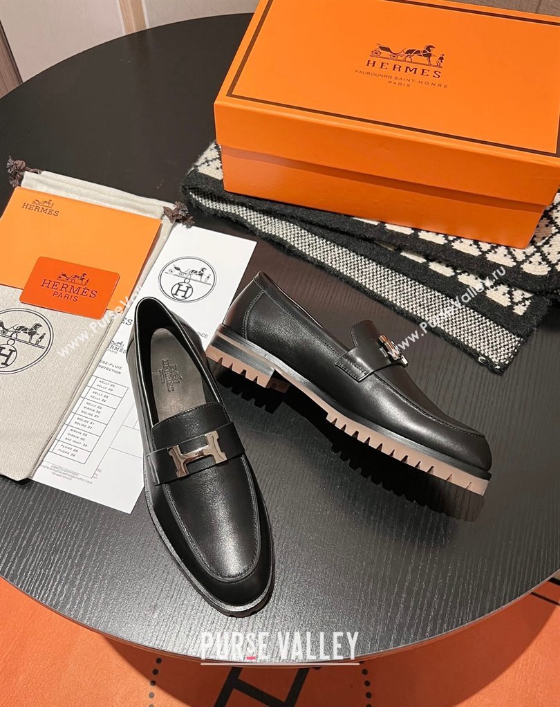 Hermes Faubourg loafer in calfskin Black with signature H detail (modeng-23121210)