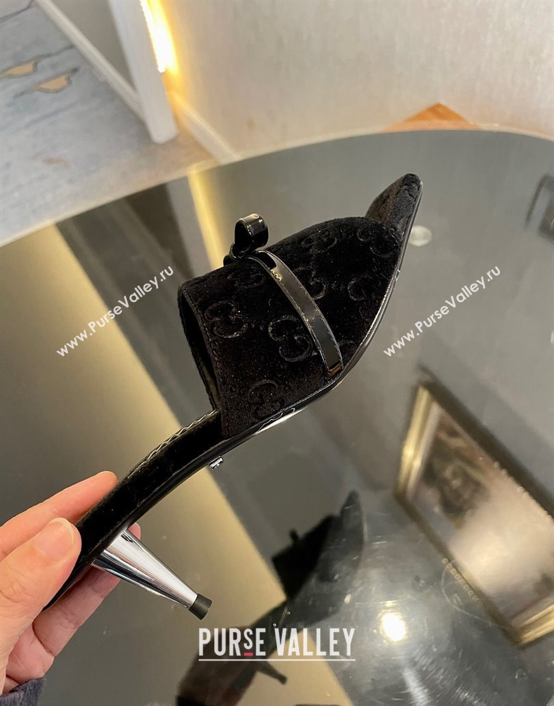 Gucci Heel 7cm GG velvet slide sandals with Patent leather bow detail 764182 Black 2024 (modeng-23120706)