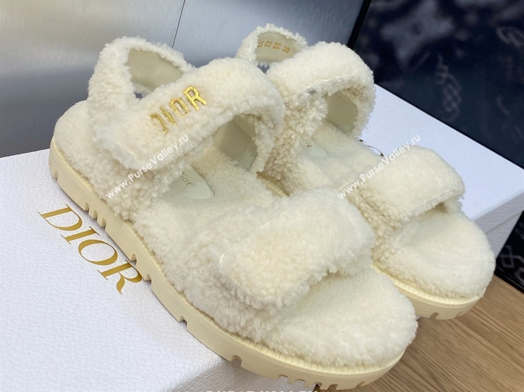 Dior Dioract Sandals in White Shearling 2024 (modeng-23120895)