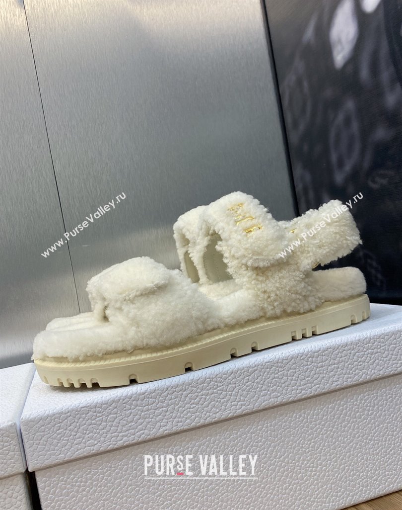 Dior Dioract Sandals in White Shearling 2024 (modeng-23120895)