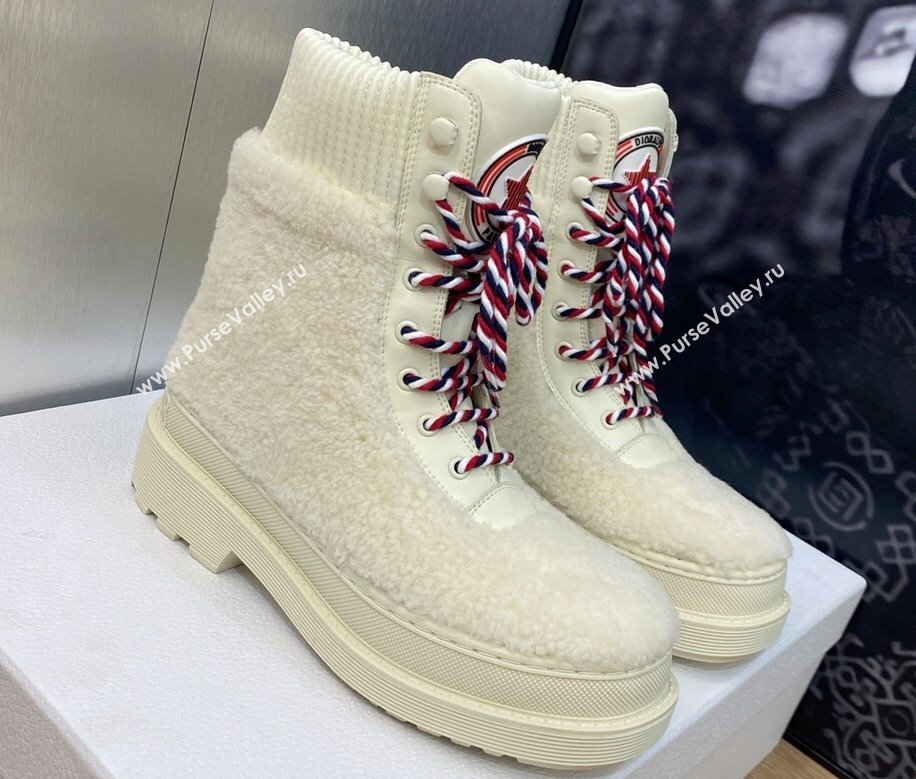 Dior D-Hike Ankle Boots in White Shearling and Calfskin 2024 (modeng-23120825)