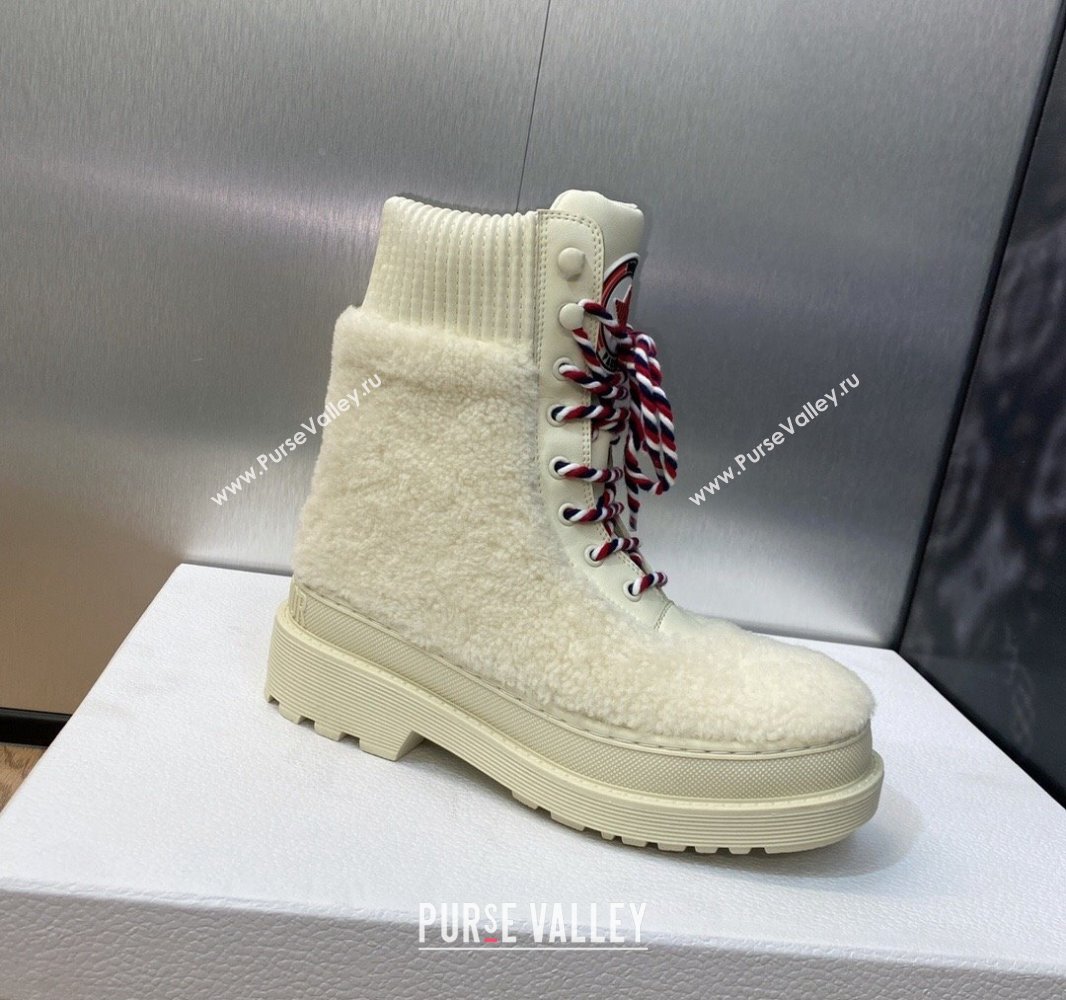 Dior D-Hike Ankle Boots in White Shearling and Calfskin 2024 (modeng-23120825)