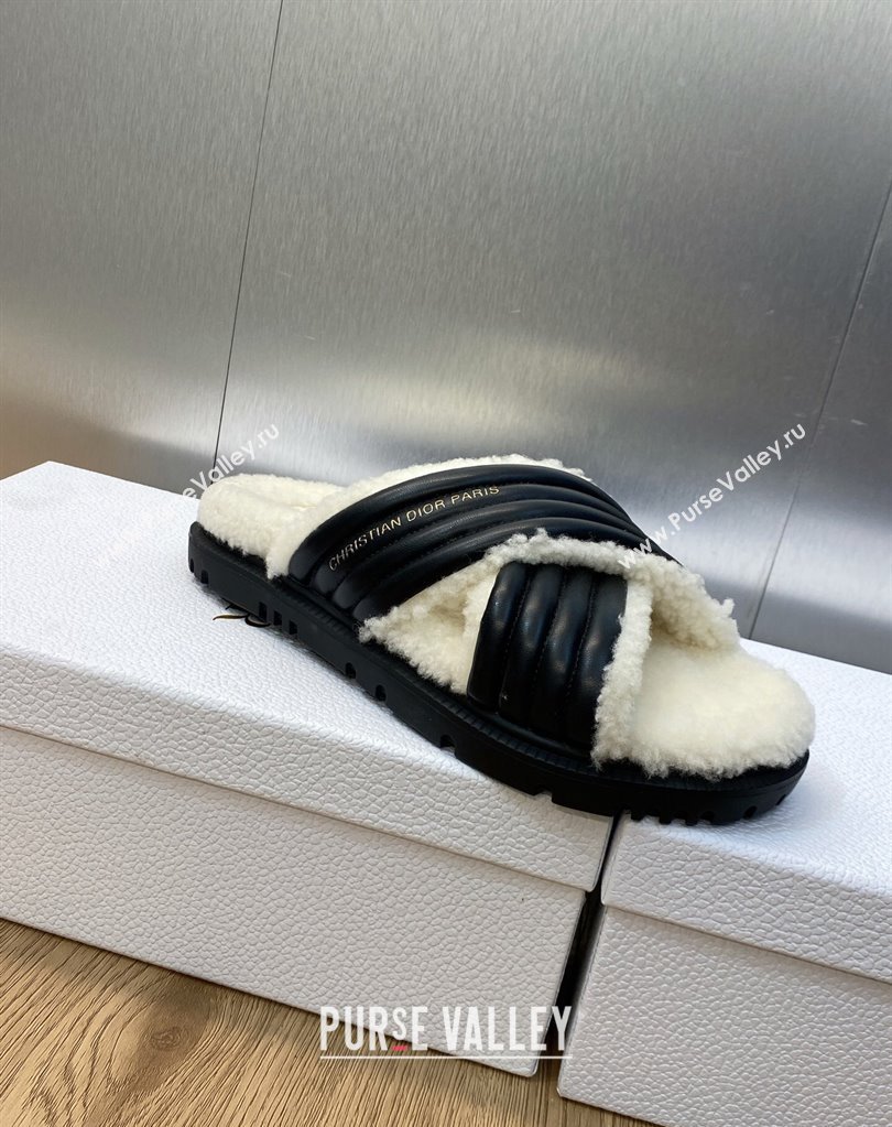 Dior D-Cross Slides in Black Lambskin and White Shearling 2024 (modeng-23120896)