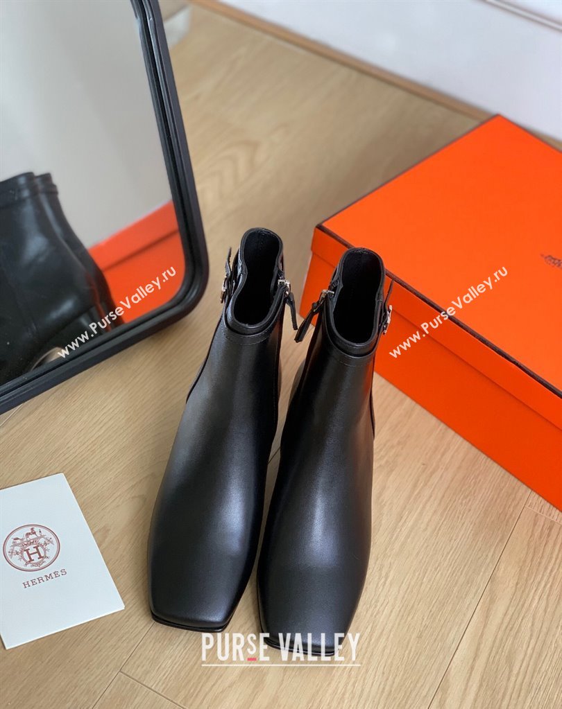 Hermes Hommage ankle boots in calfskin Black (modeng-23120951)
