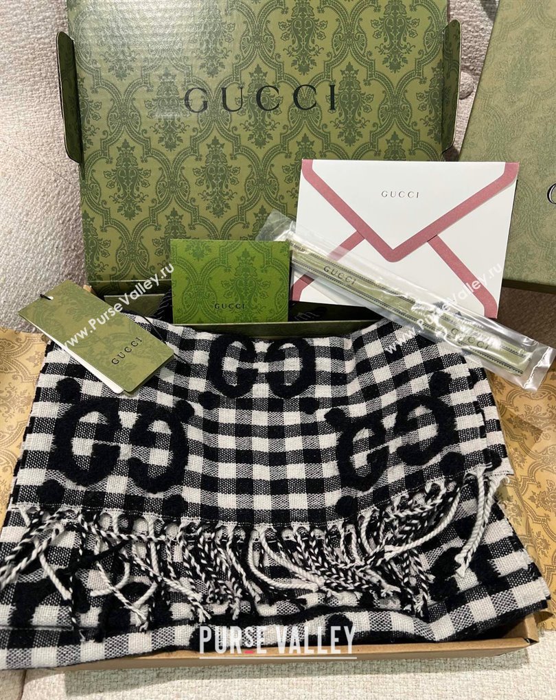 Gucci GG Check wool shawl 35x240cm Black 2024 (weinisi-23121123)