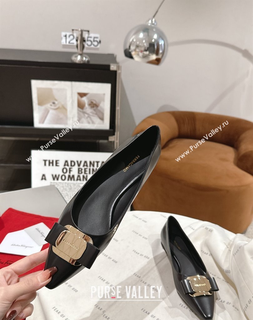Ferragamo New Vara plate ballet flats in nappa Black 2024 (SS-23121336)