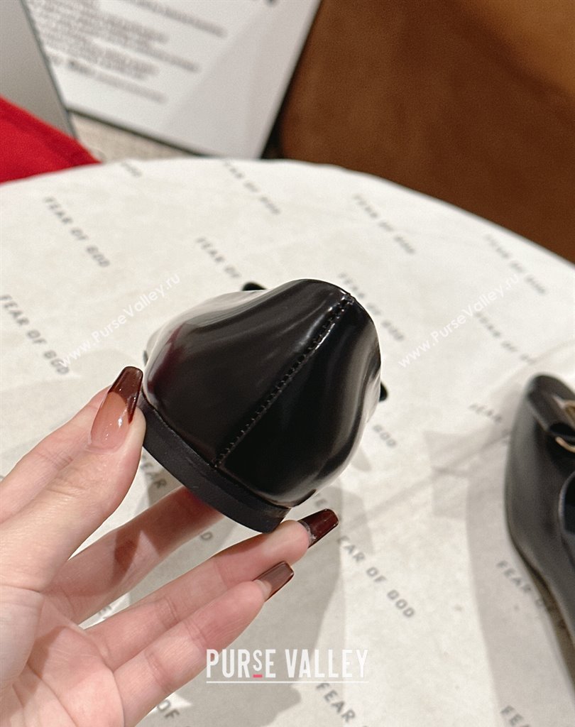 Ferragamo New Vara plate ballet flats in nappa Black 2024 (SS-23121336)