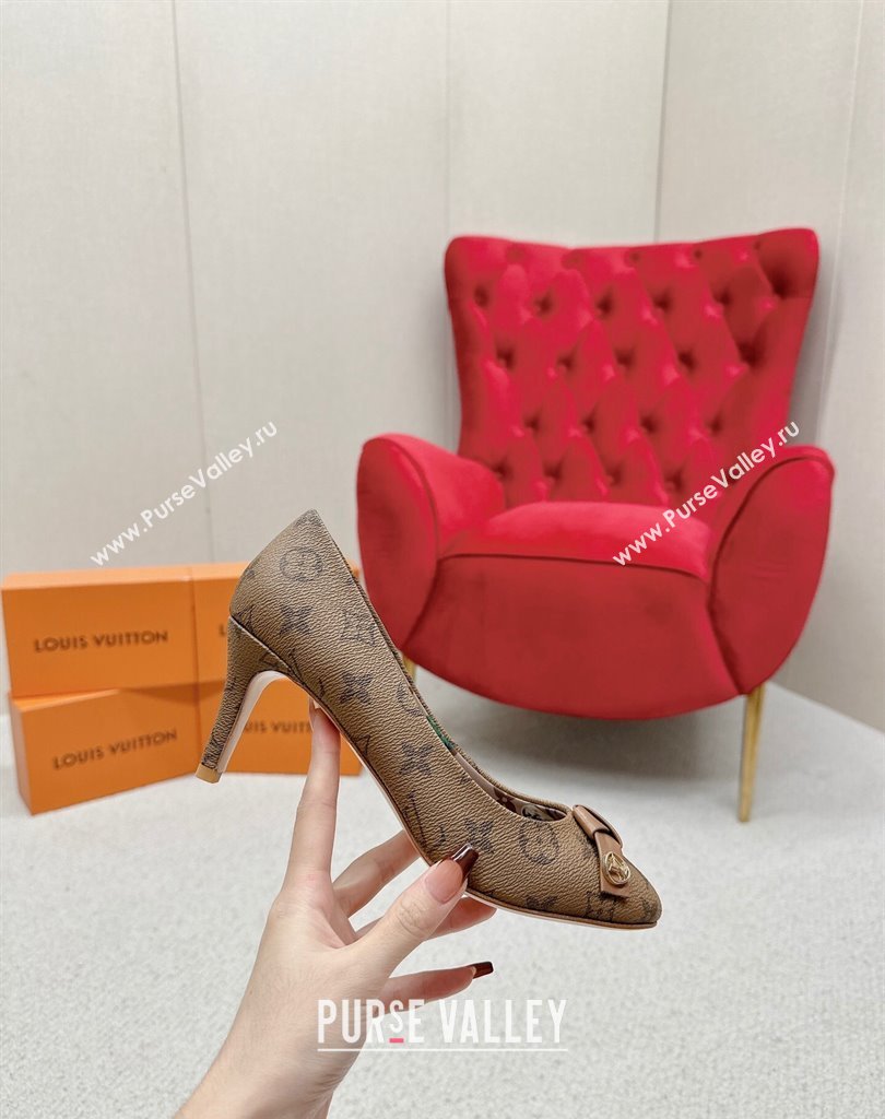 Louis Vuitton Stiletto Heel Pumps in Monogram Canvas Brown with Bow Knot (SS-23121415)