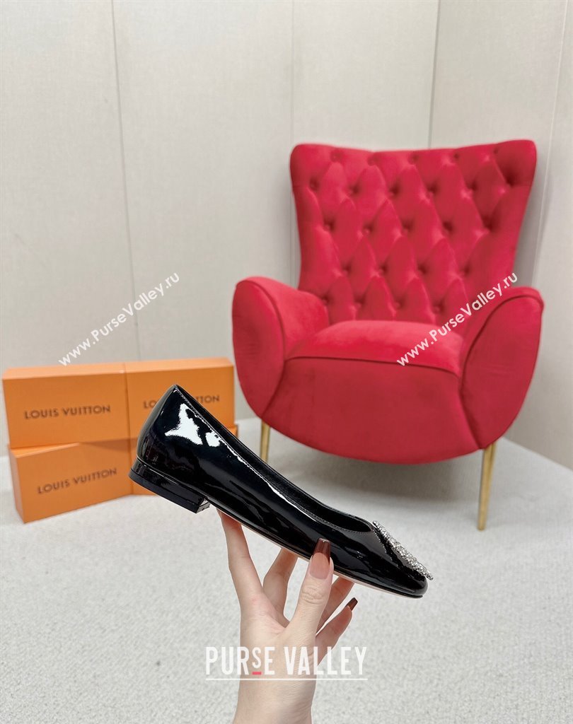 Louis Vuitton Patent Leather Madeleine Flat Ballerinas Black with Crystal LV Circle (SS-23121469)