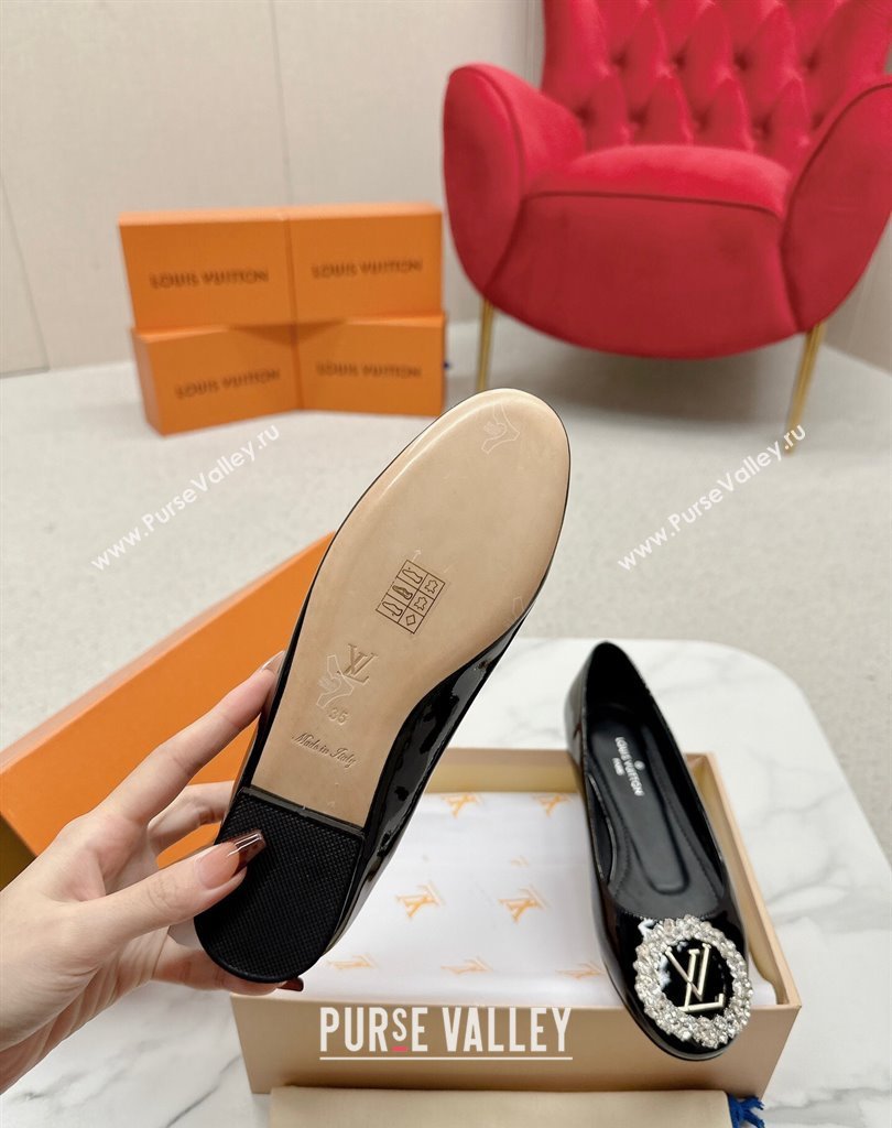 Louis Vuitton Patent Leather Madeleine Flat Ballerinas Black with Crystal LV Circle (SS-23121469)
