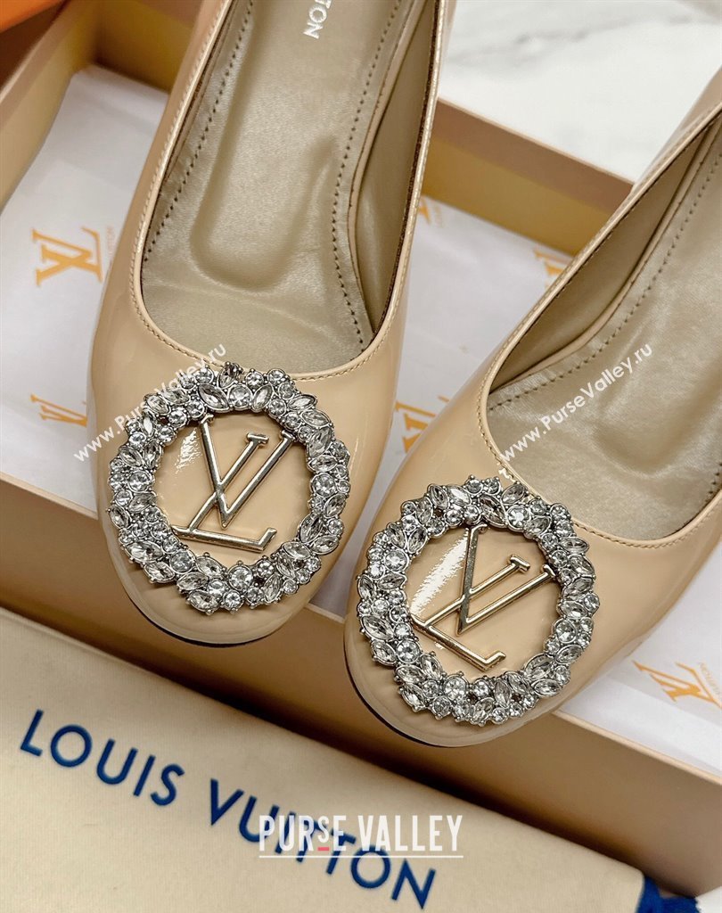 Louis Vuitton Patent Leather Madeleine Pumps Nude with Crystal LV Circle (SS-23121467)