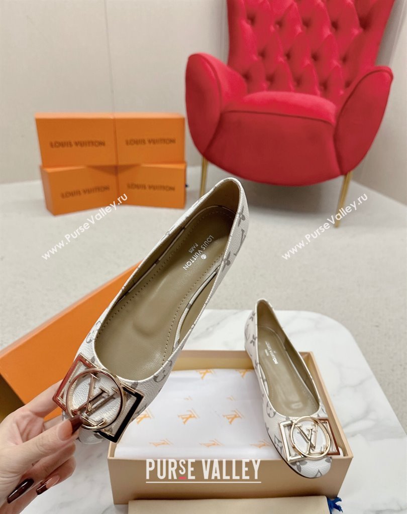 Louis Vuitton Monogram Canvas Madeleine Flat Ballerinas White with Dauphine LV Initials (SS-23121454)