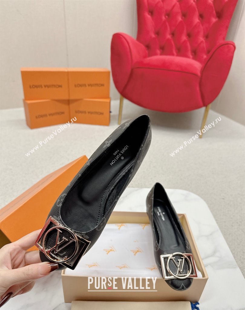 Louis Vuitton Monogram Canvas Madeleine Flat Ballerinas Black with Dauphine LV Initials (SS-23121453)