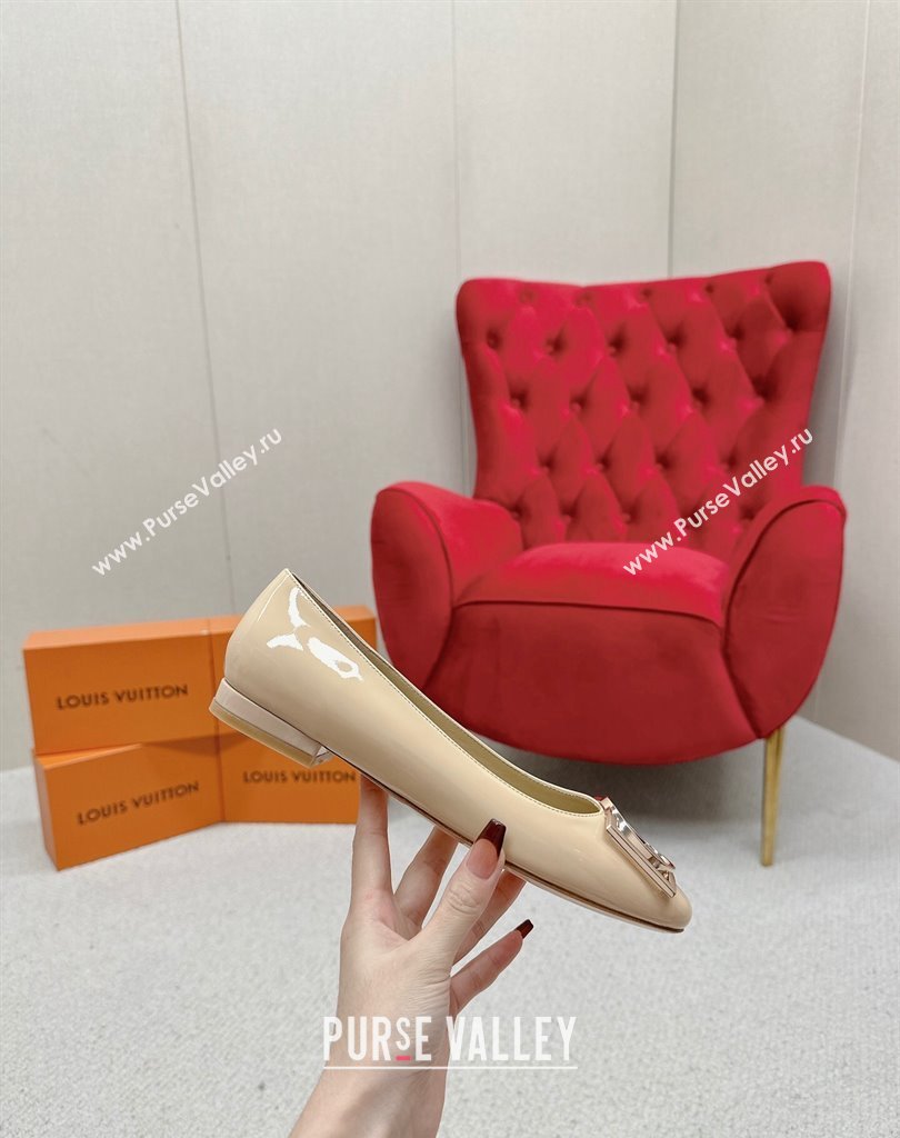 Louis Vuitton Patent Leather Madeleine Flat Ballerinas Nude with Dauphine LV Initials (SS-23121461)