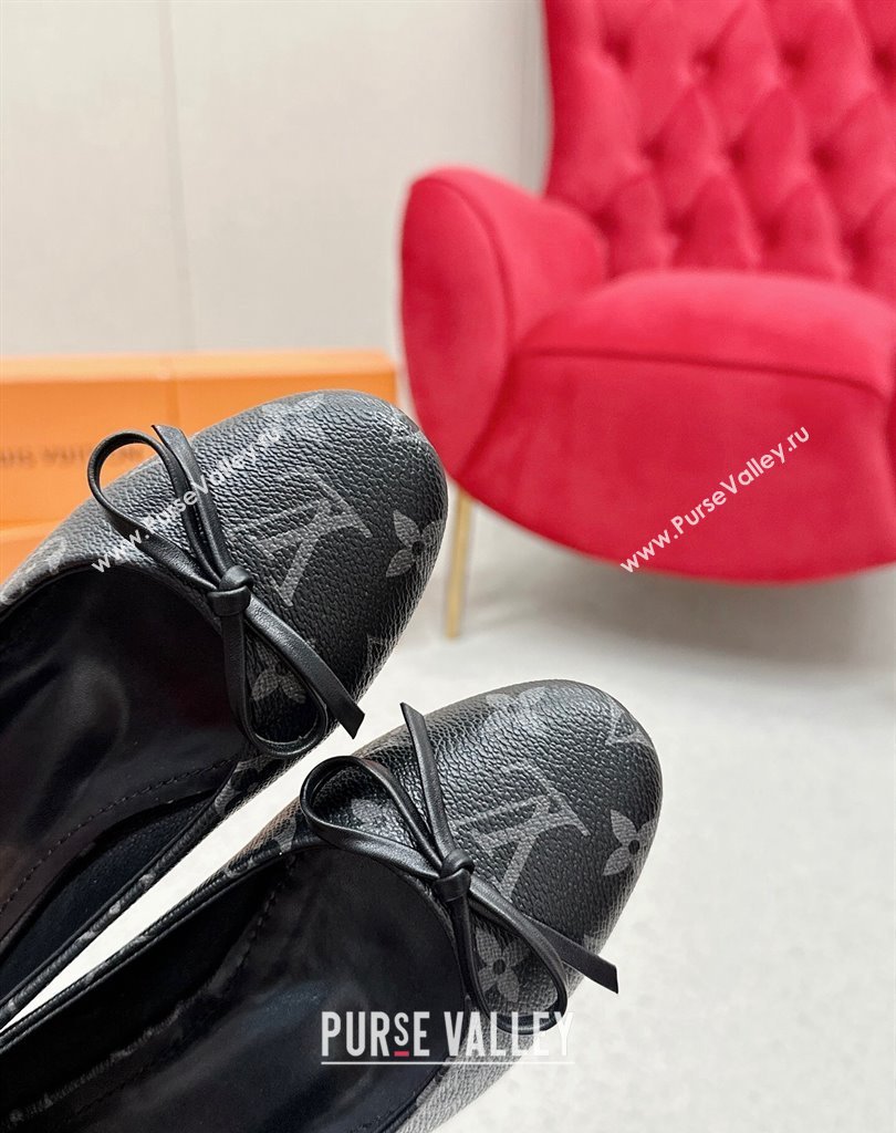 Louis Vuitton Monogram Canvas and Leather Flat Ballerinas with Bow Black (SS-23121435)