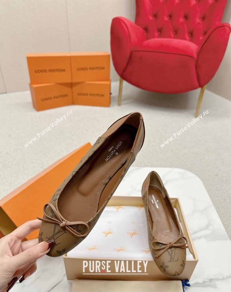 Louis Vuitton Monogram Canvas and Leather Flat Ballerinas with Bow Brown (SS-23121438)