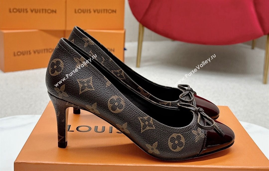 Louis Vuitton Monogram Canvas Coffee and Burgundy Patent Leather Stiletto Heel Pumps with Bow (SS-23121433)