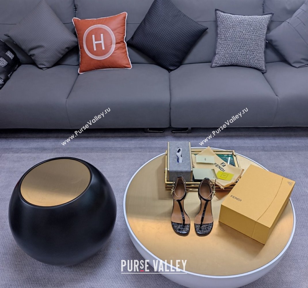 Fendi cut-out Heel 9cm Sandals in crocodile Print Black 2024 (SS-23121318)