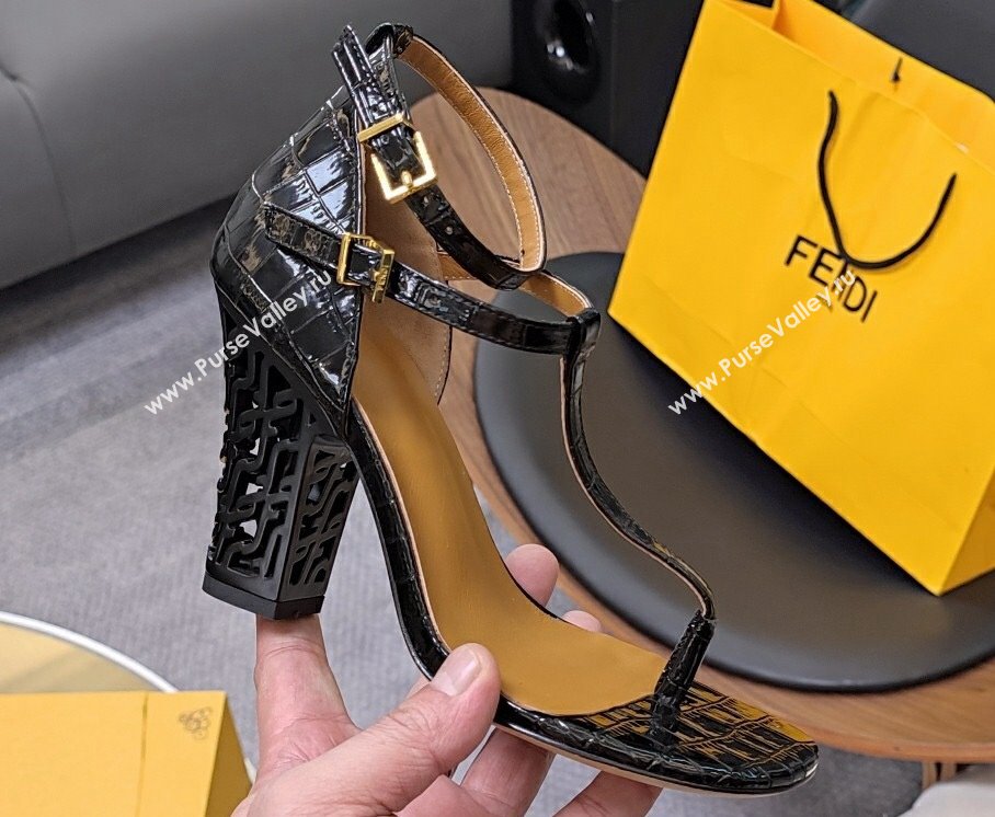 Fendi cut-out Heel 9cm Sandals in crocodile Print Black 2024 (SS-23121318)